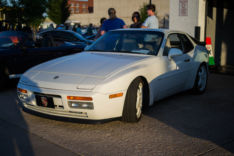 Illustration for article titled MURICA (random car show photodump)
